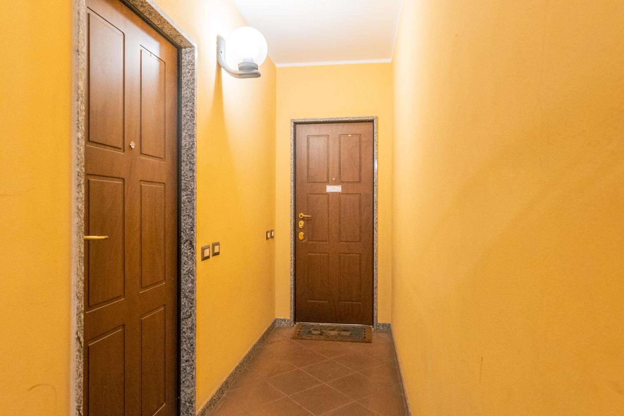 Ap4 Appartamento Nel Cuore Di Milano Bagian luar foto